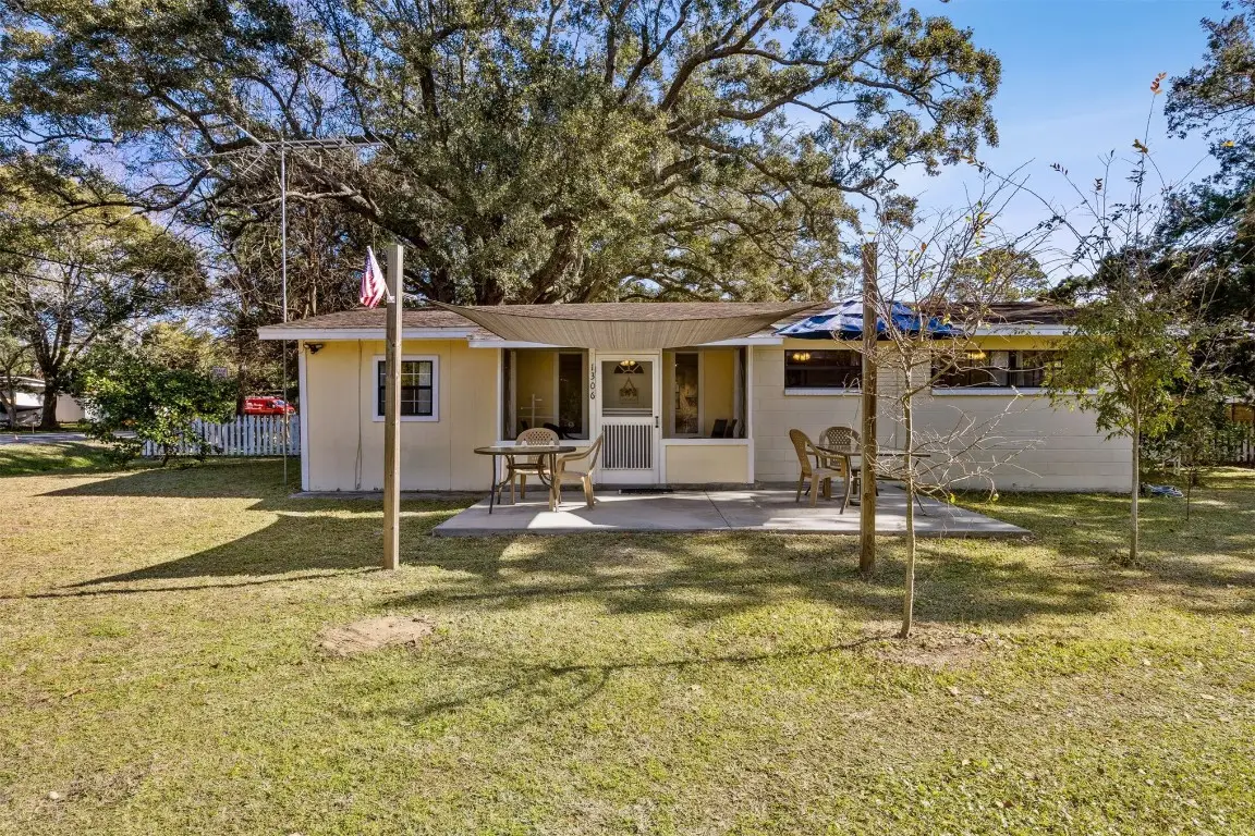 1306 S 4th Street, Fernandina Beach, FL 32034 - Image #1