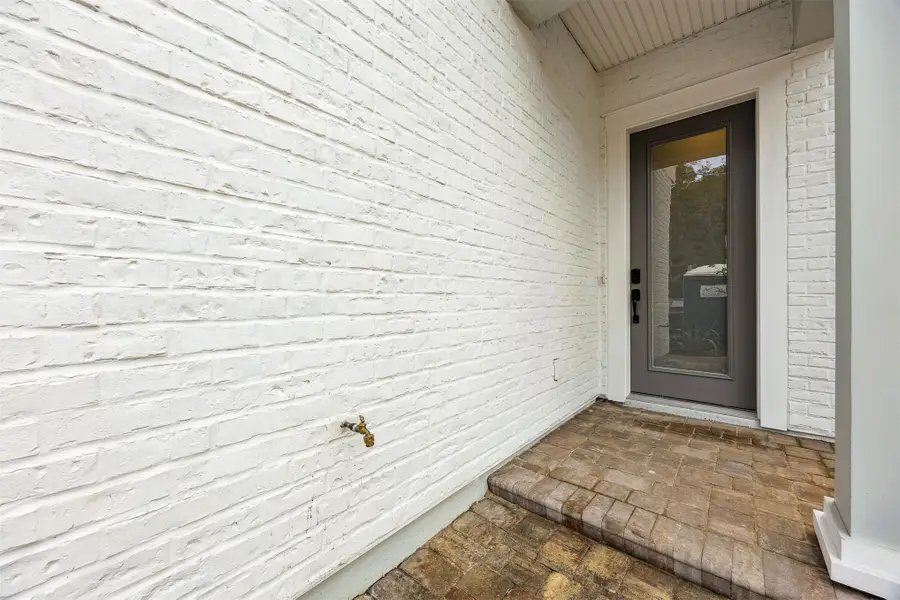 1414 Julia Street #8B, Fernandina Beach, FL 32034 - Image #2