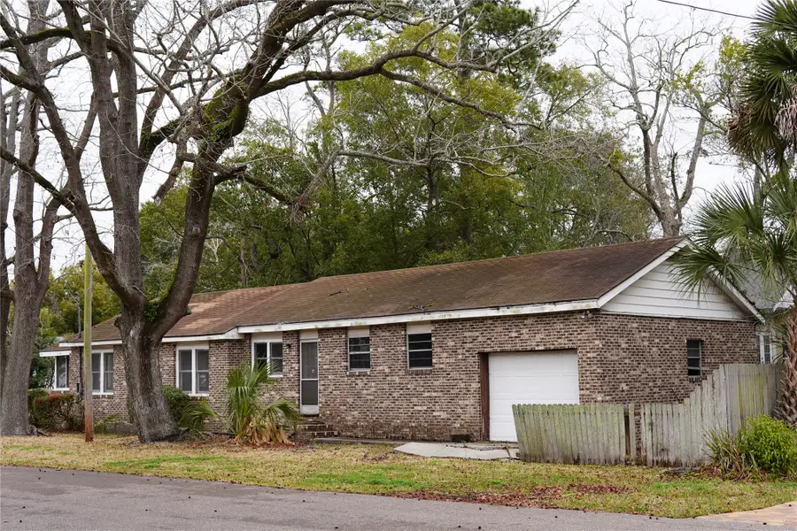 402 Cedar Street, Fernandina Beach, FL 32034 - #3