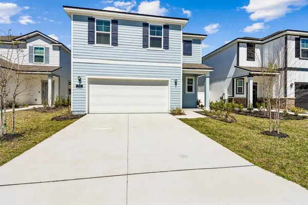 72 Brazil Nut Circle, Jacksonville, FL 32218
