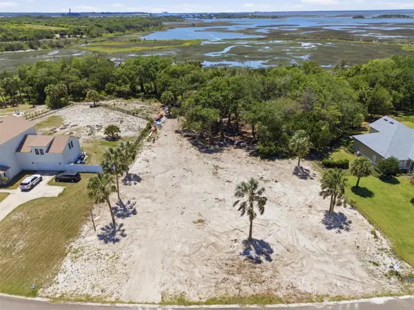 9110 Woodsman Cove Lane, Jacksonville, FL 32226