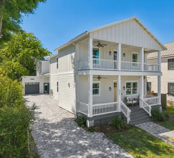 908 White Street, Fernandina Beach, FL 32034