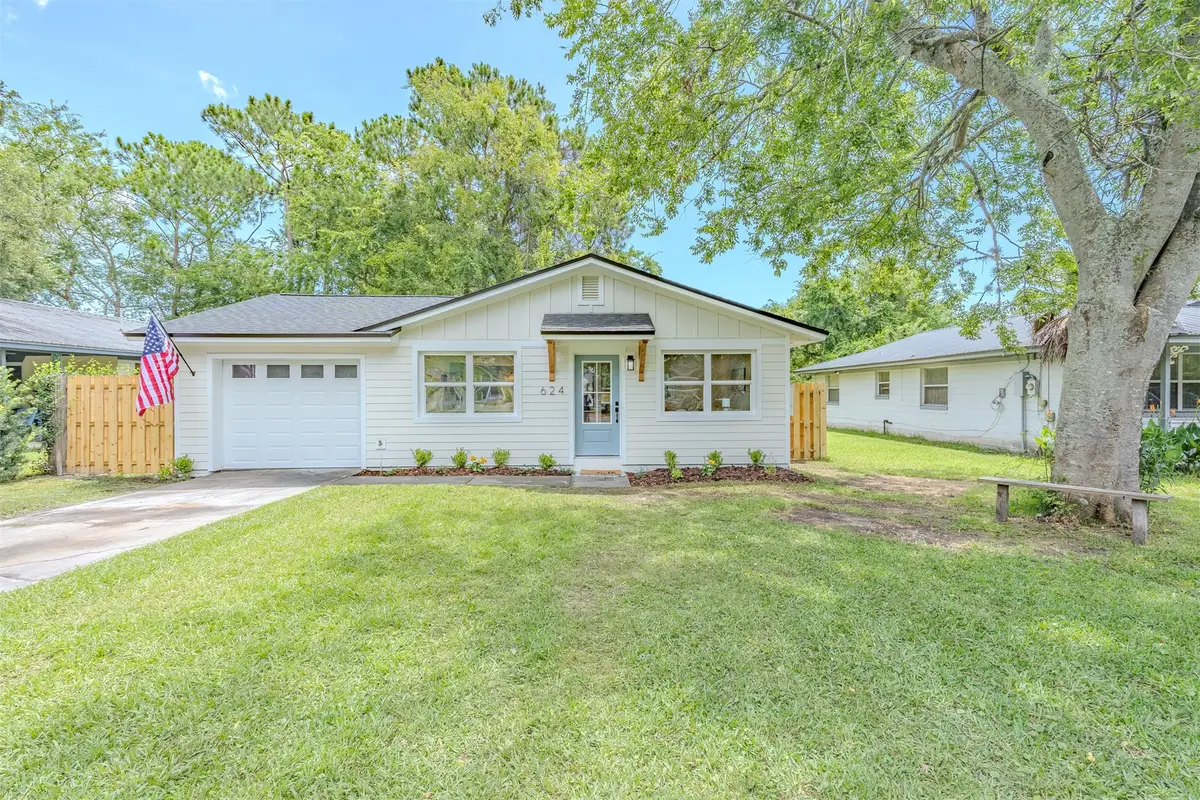624 Vernon Street, Fernandina Beach, FL 32034 - #1