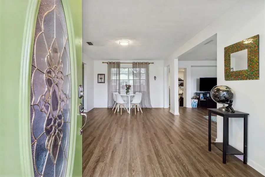 809 S 13th Street, Fernandina Beach, FL 32034 - #2