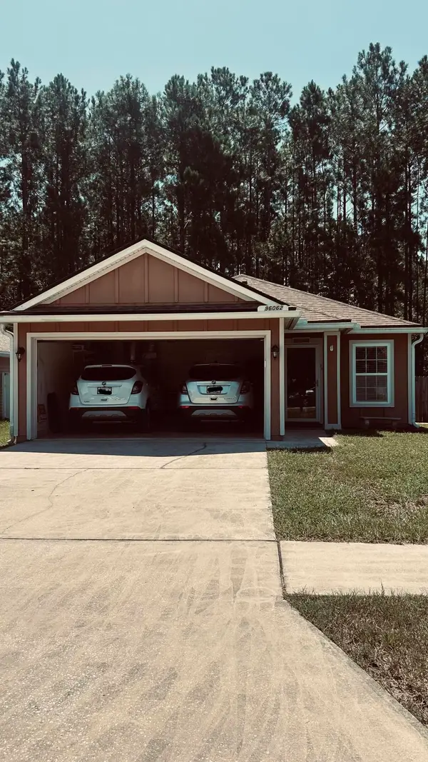 96062 Stoney Glen Court, Yulee, FL 32097
