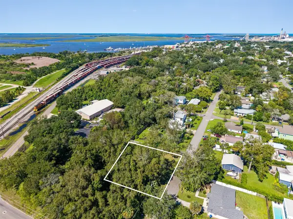 S 5th Street, Fernandina Beach, FL 32034