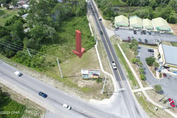 8929 N Lagoon Drive, Panama City, FL 32408