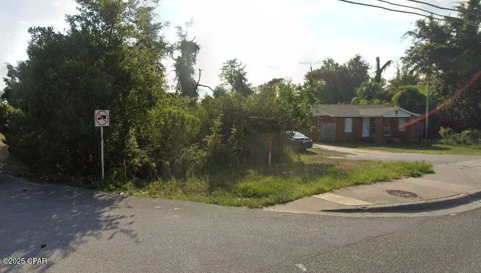 7414 Highway 77, Southport, FL 32409 - Image #1