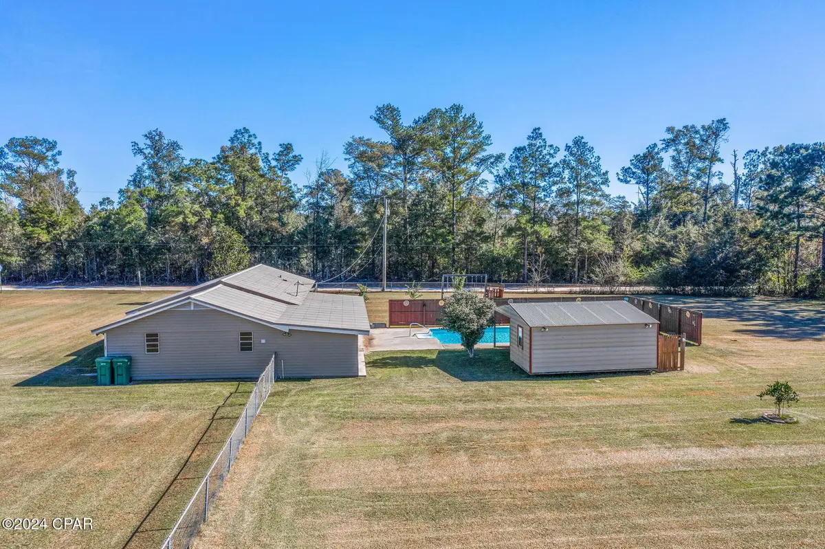 4345 Lakewood Drive, Marianna, FL 32448 - Image #1