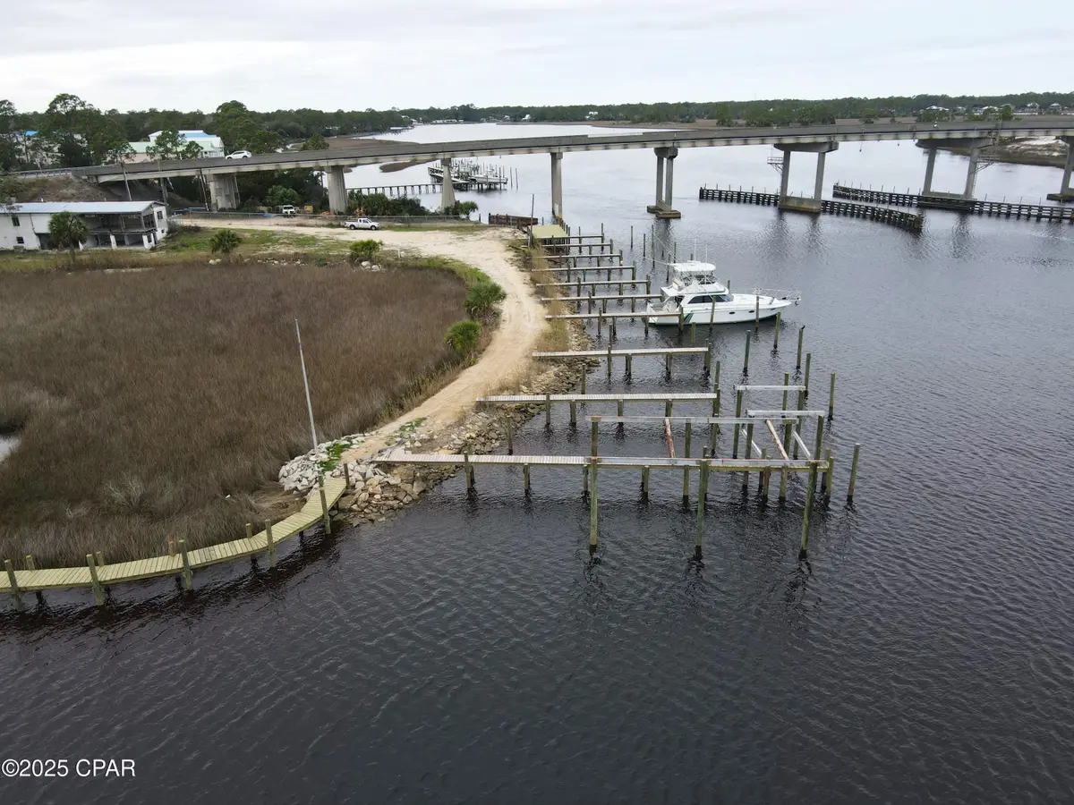 1506 W 98 Highway, Carrabelle, FL 32322 - Image #1