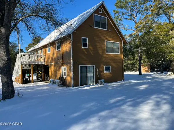 4526 Leisure Lakes Drive, Chipley, FL 32428