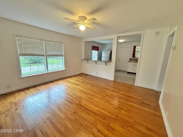 1229 Harrison Avenue, Chipley, FL 32428