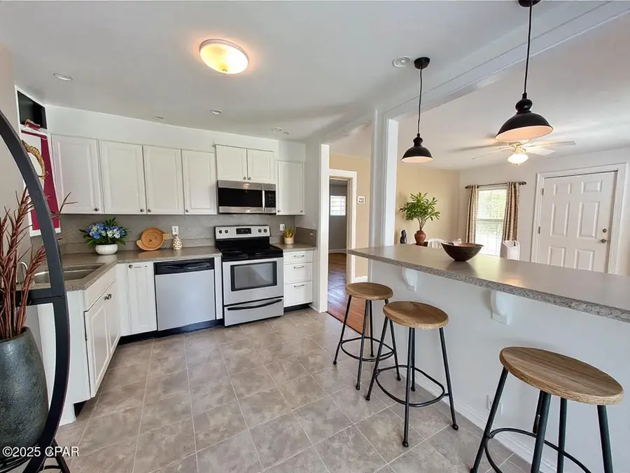 1229 Harrison Avenue, Chipley, FL 32428 - Image #2