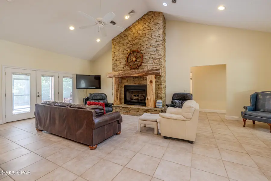 4187 Shell Landing Road, Vernon, FL 32462 - Image #2