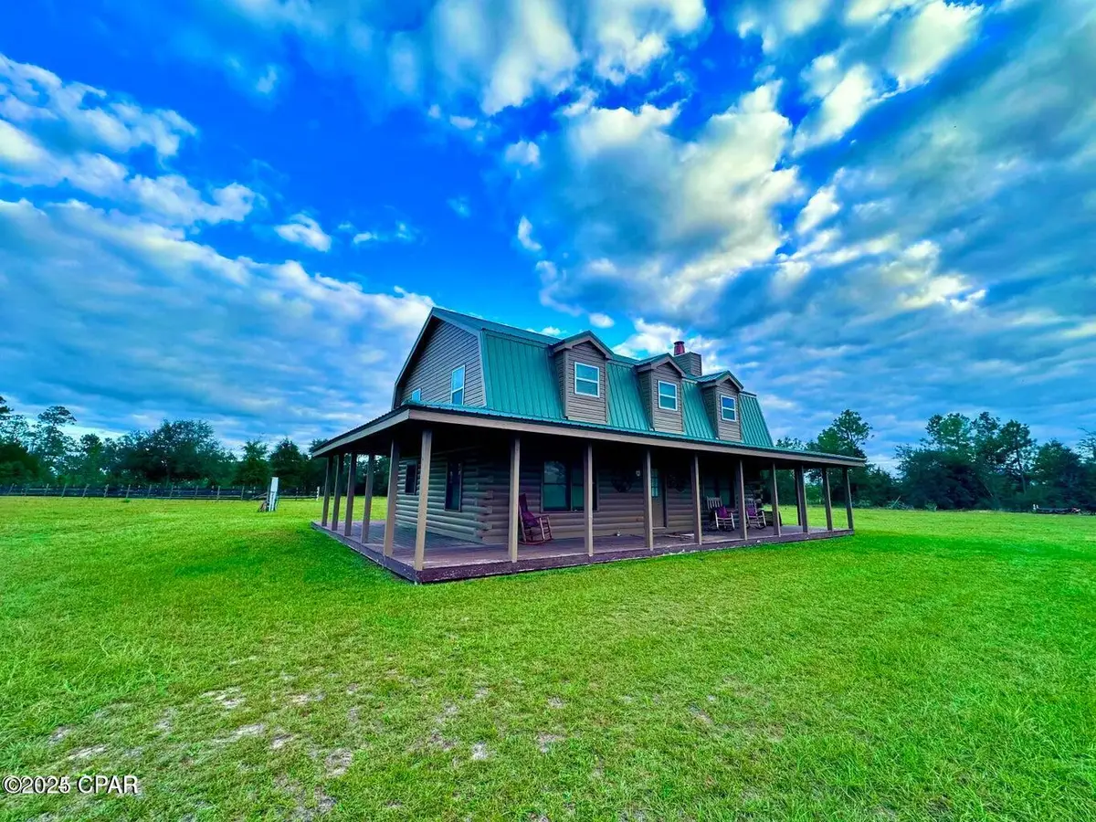 705 Cornwell Road, Alford, FL 32420 - Image #1