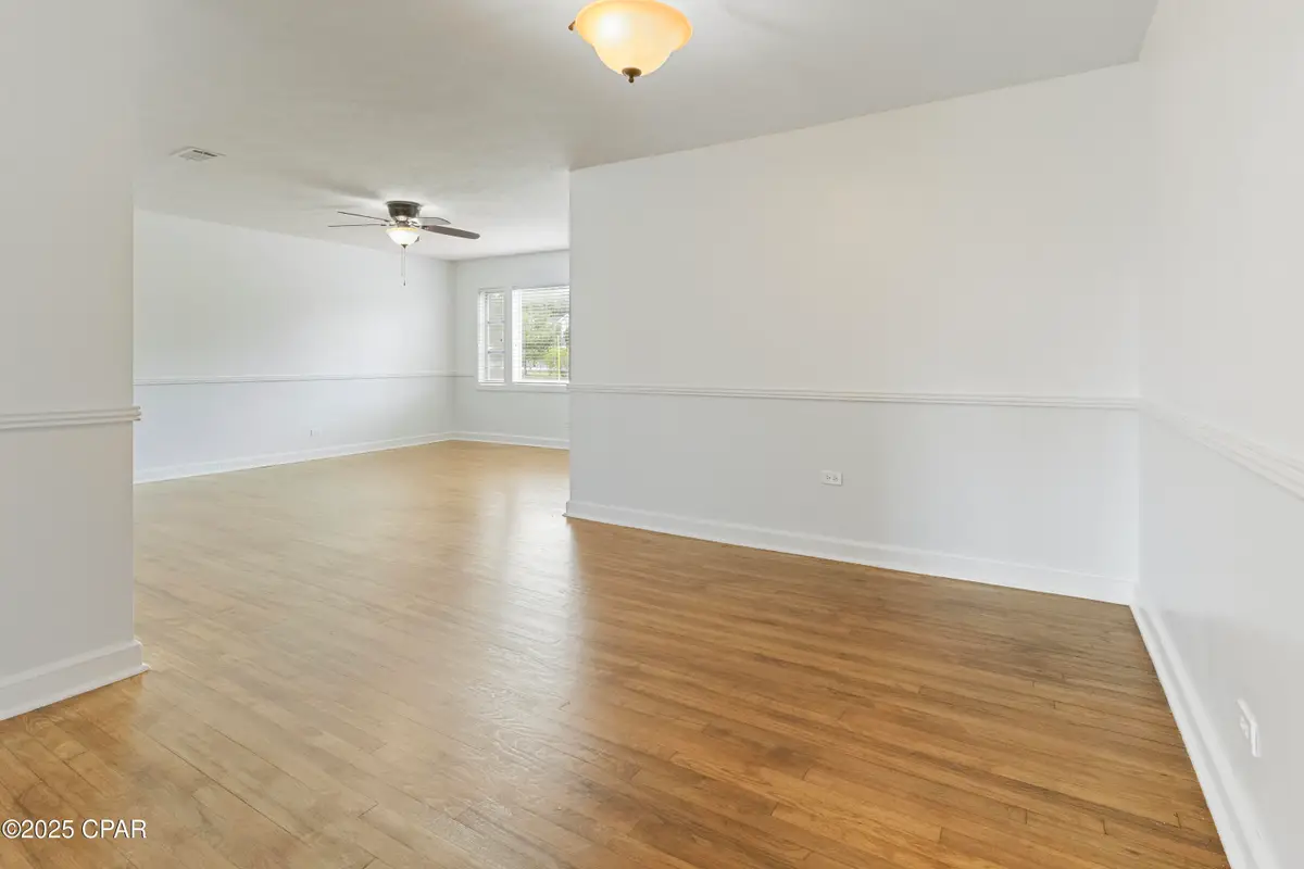 210 N Cove Boulevard, Panama City, FL 32401 - Image #1