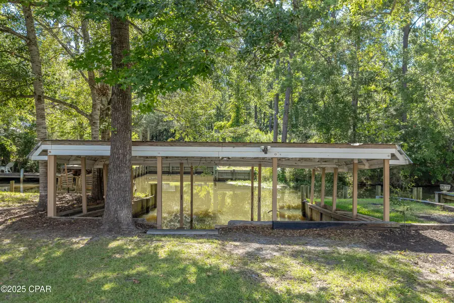 151 Swamp Haven Road, Vernon, FL 32462 - Image #2