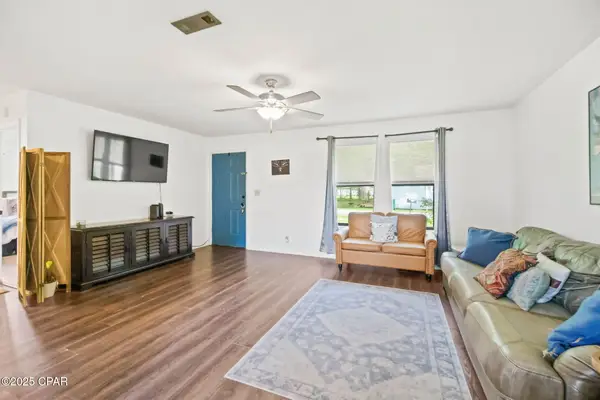 1282 Holley Avenue, Chipley, FL 32428