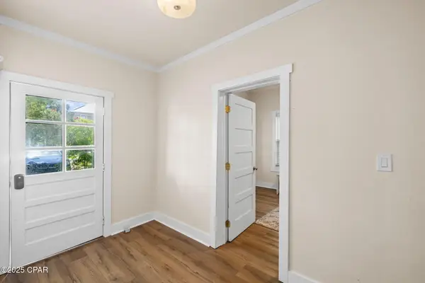 59 Ave D, Apalachicola, FL 32320