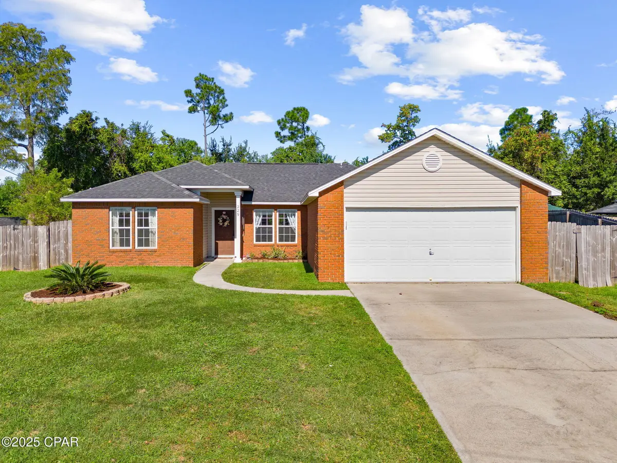 229 Hannover Circle, Panama City, FL 32404 - Image #1