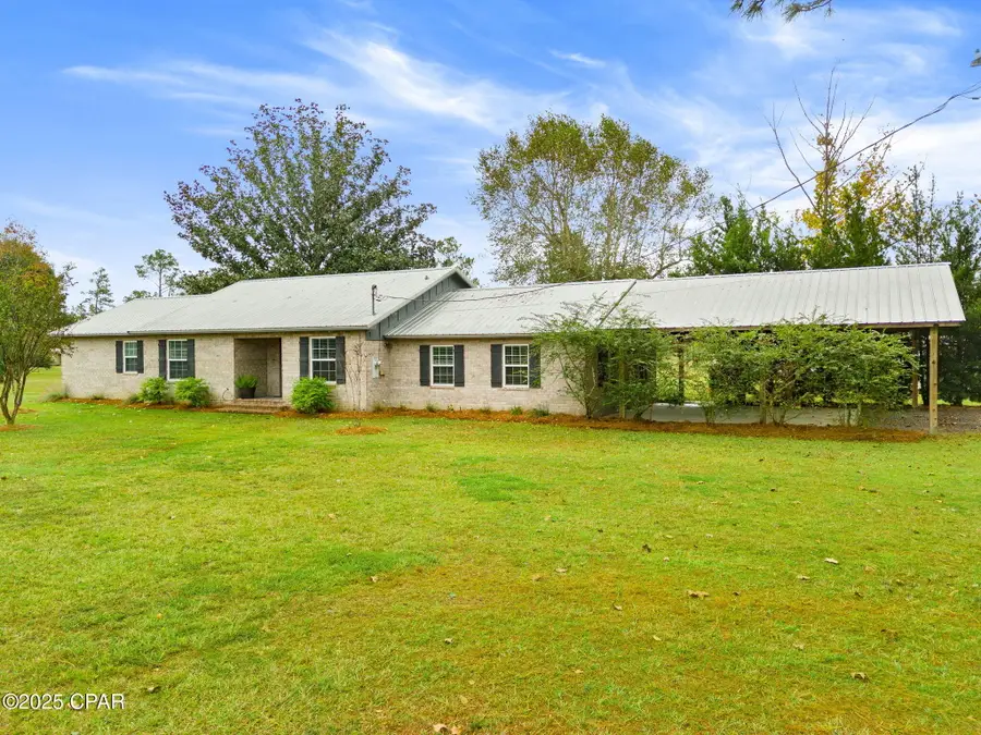 11832 Owenwood Road, Fountain, FL 32438 - Image #2