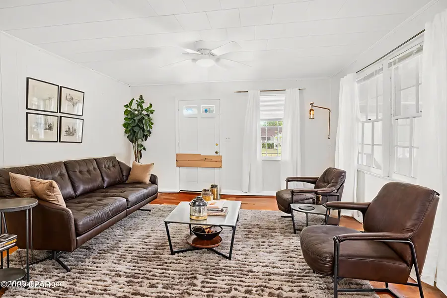 4327 Kelson Avenue, Marianna, FL 32446 - Image #2