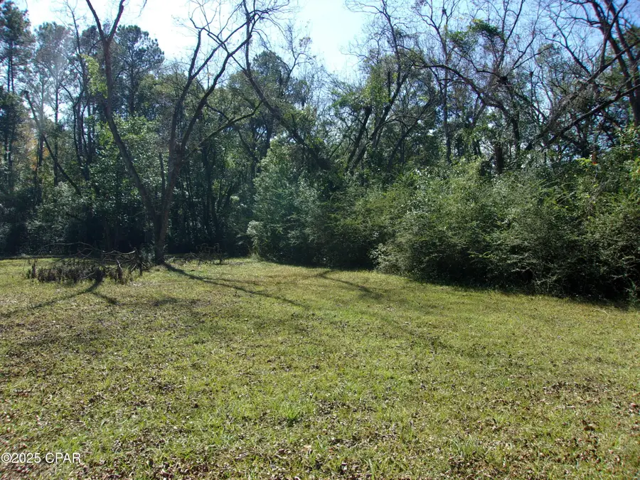 615 W Banfill Avenue, Bonifay, FL 32425 - Image #2