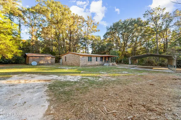 92 Howell Bluff Road, Ponce De Leon, FL 32455