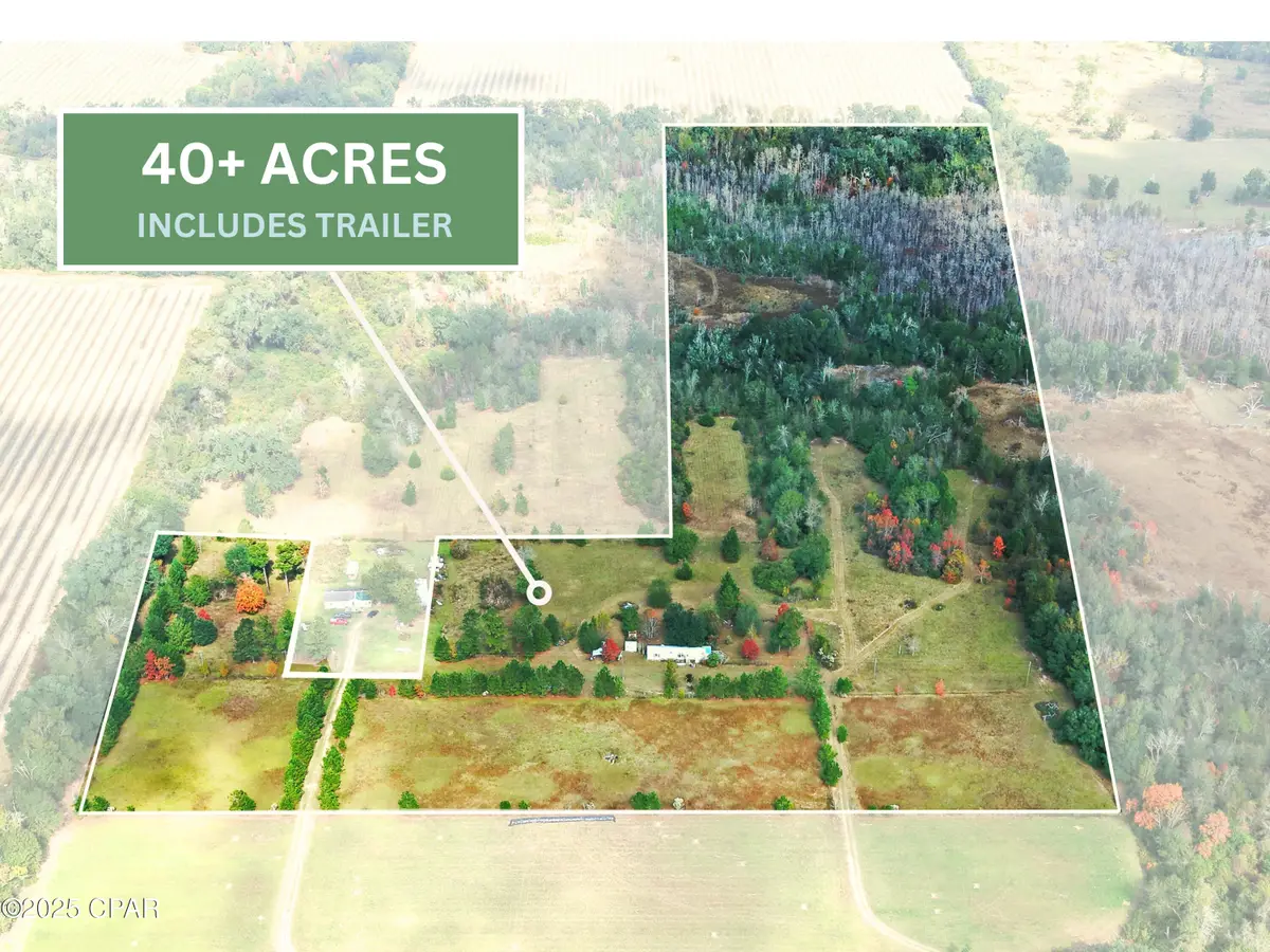 2807 Aries Trail, Grand Ridge, FL 32442 - Image #1