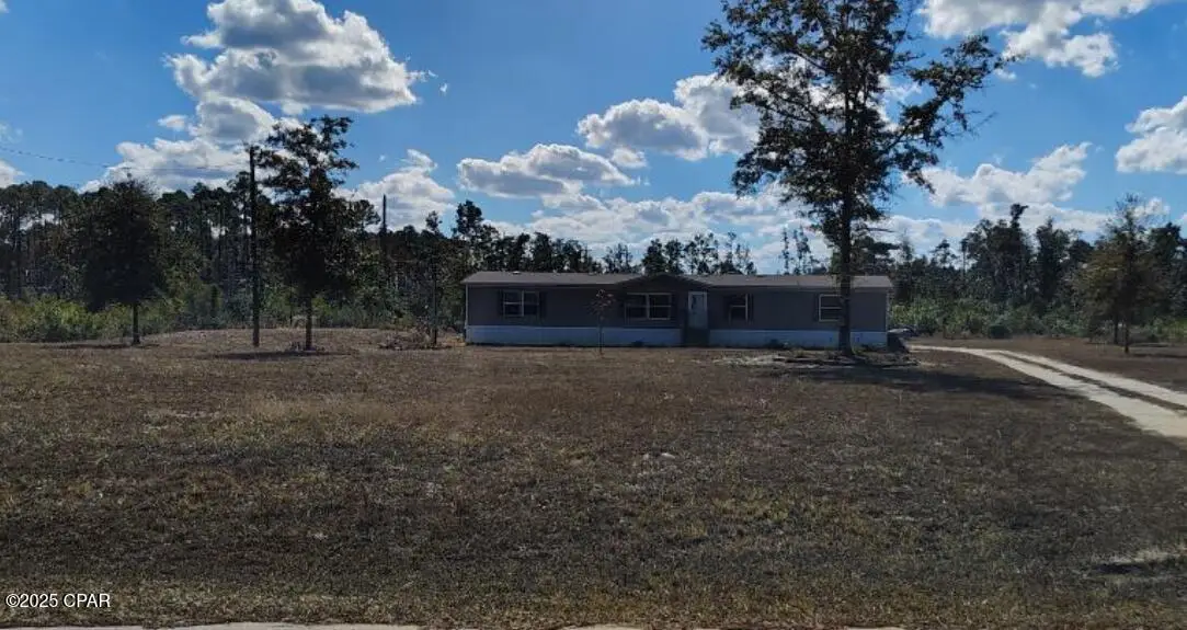 22884 NW Lake Mckinzie Boulevard, Altha, FL 32421 - Image #1