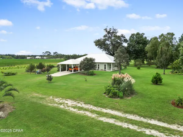 5223 Palamino Lane, Greenwood, FL 32443