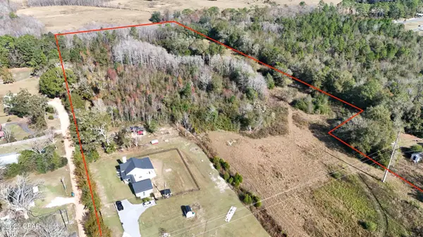 908 N Caryville Road, Bonifay, FL 32425