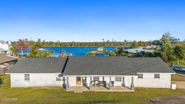1037 N Bay Drive, Lynn Haven, FL 32444