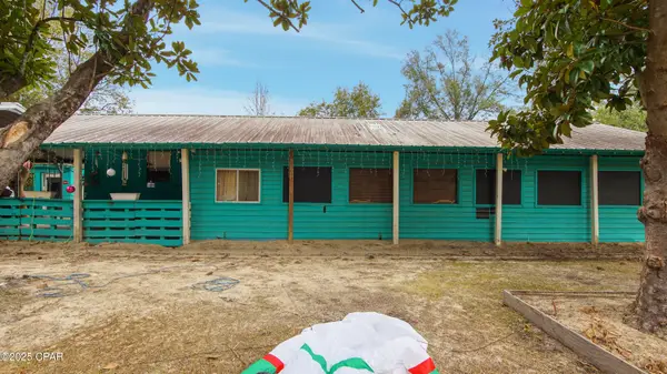 12213 Glenwood Drive, Fountain, FL 32438