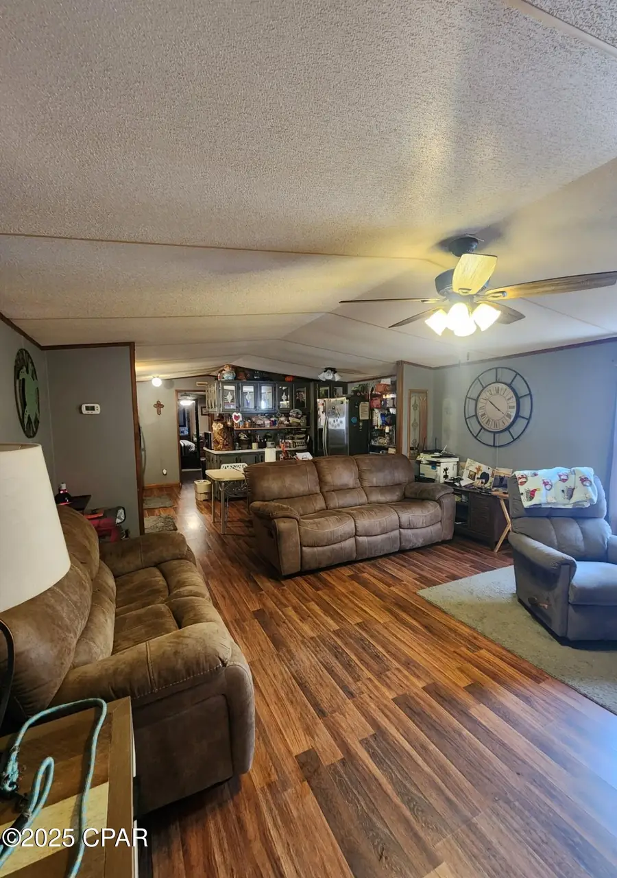 425 Coralvine Drive, Chipley, FL 32428 - Image #2