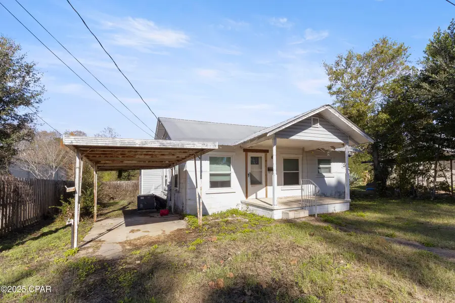 209 E North Avenue, Bonifay, FL 32425 - Image #2