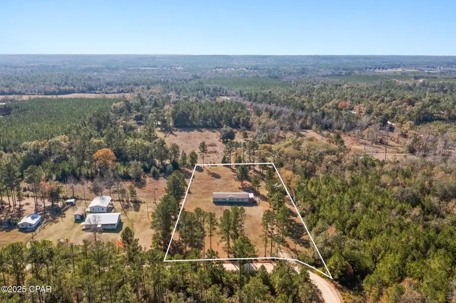 2582 Schmidt Lane, Chipley, FL 32428 - Image #2