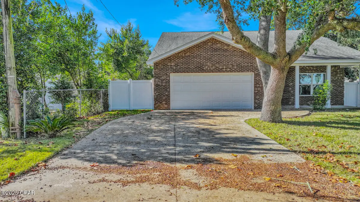 204 N El Centro Boulevard, Panama City Beach, FL 32413 - Image #1