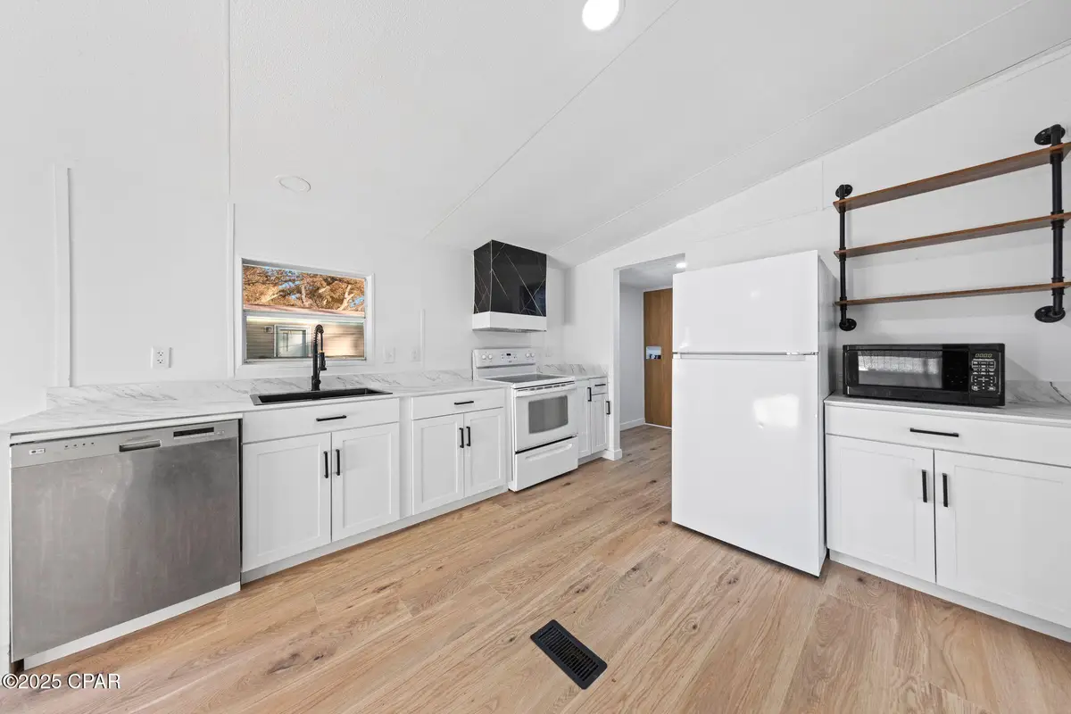 3735 E 6th Street, Panama City, FL 32401 - Image #1