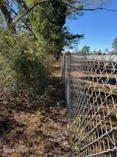 13814 Highway 77, Southport, FL 32409 - Image #3