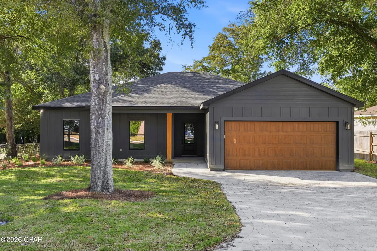 1205 Clay Avenue, Panama City, FL 32401 - Image #1