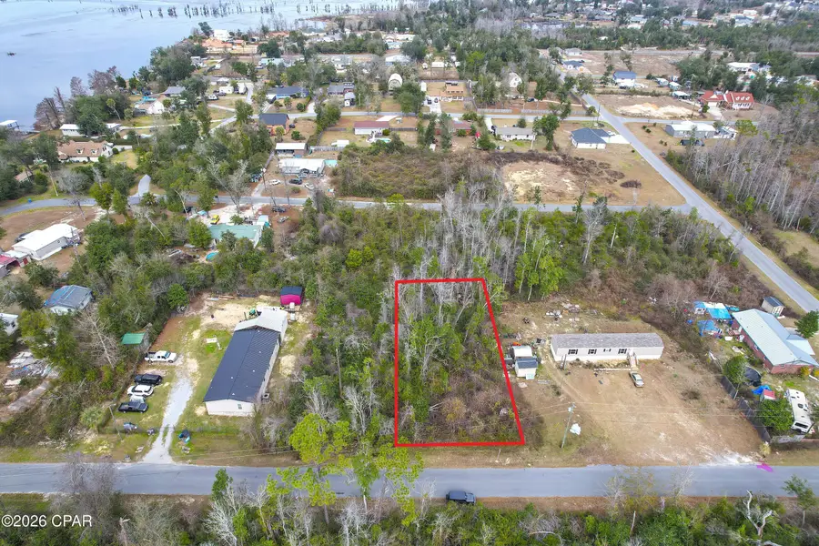 000 Magnolia Avenue, Youngstown, FL 32466 - Image #3