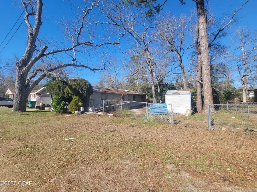1352 Watts Avenue, Chipley, FL 32428 - Image #2