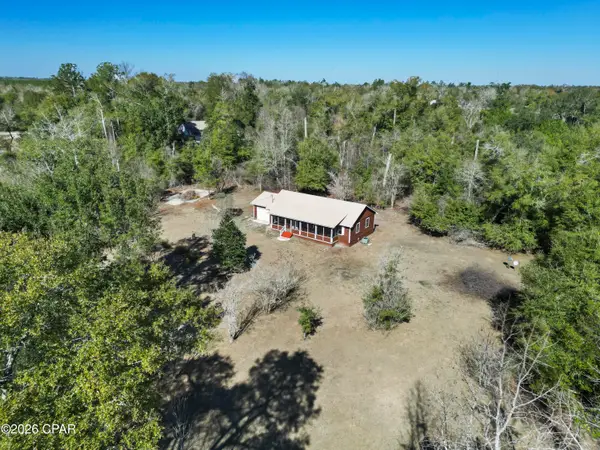 6385 Blue Arrow Drive, Marianna, FL 32446