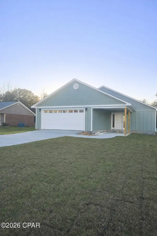 3377 Old U S Road, Marianna, FL 32446