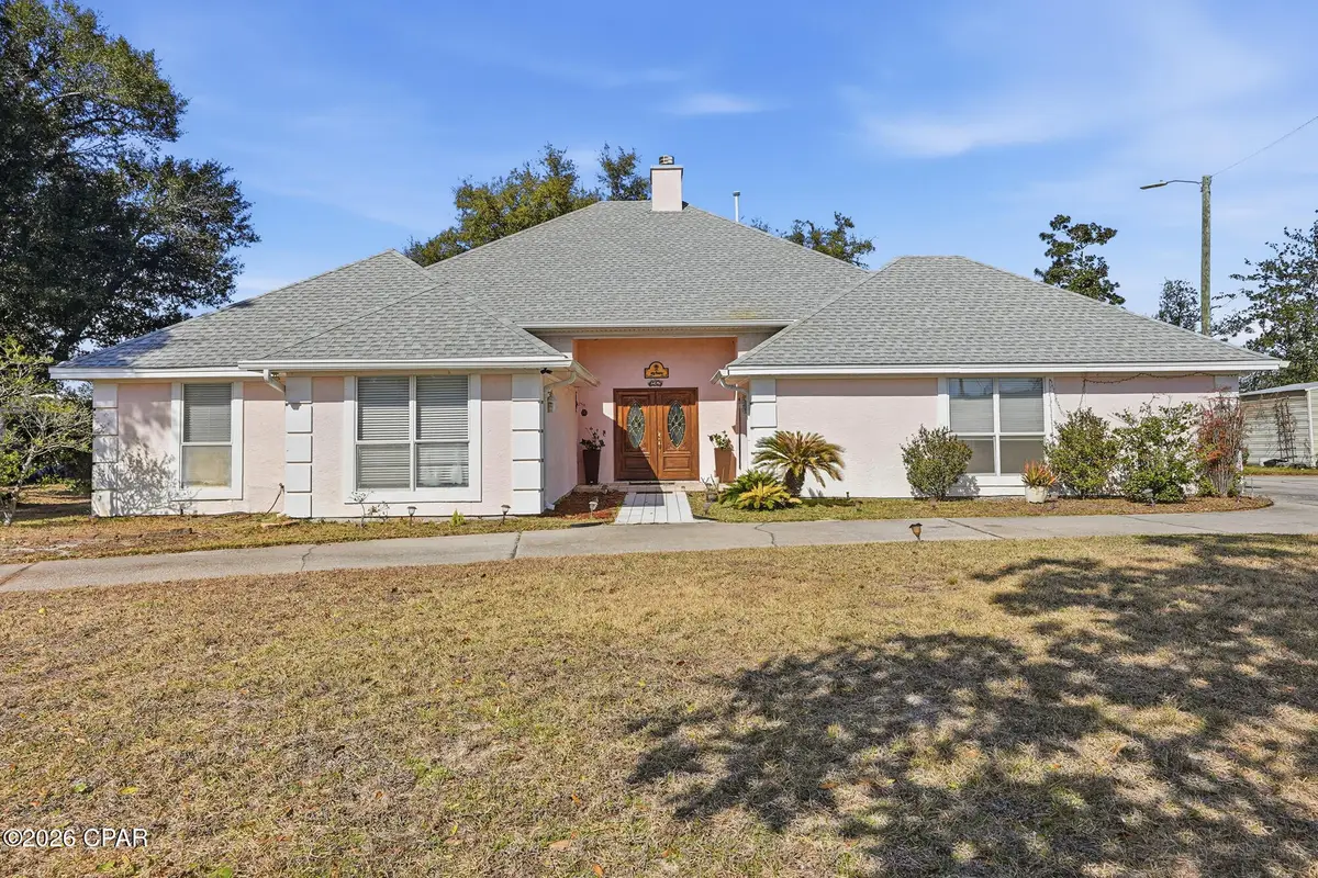 2400 Bayview Avenue, Panama City, FL 32405 - Image #1