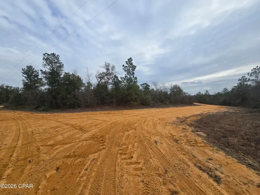 000 Pembroke, Alford, FL 32420 - #2