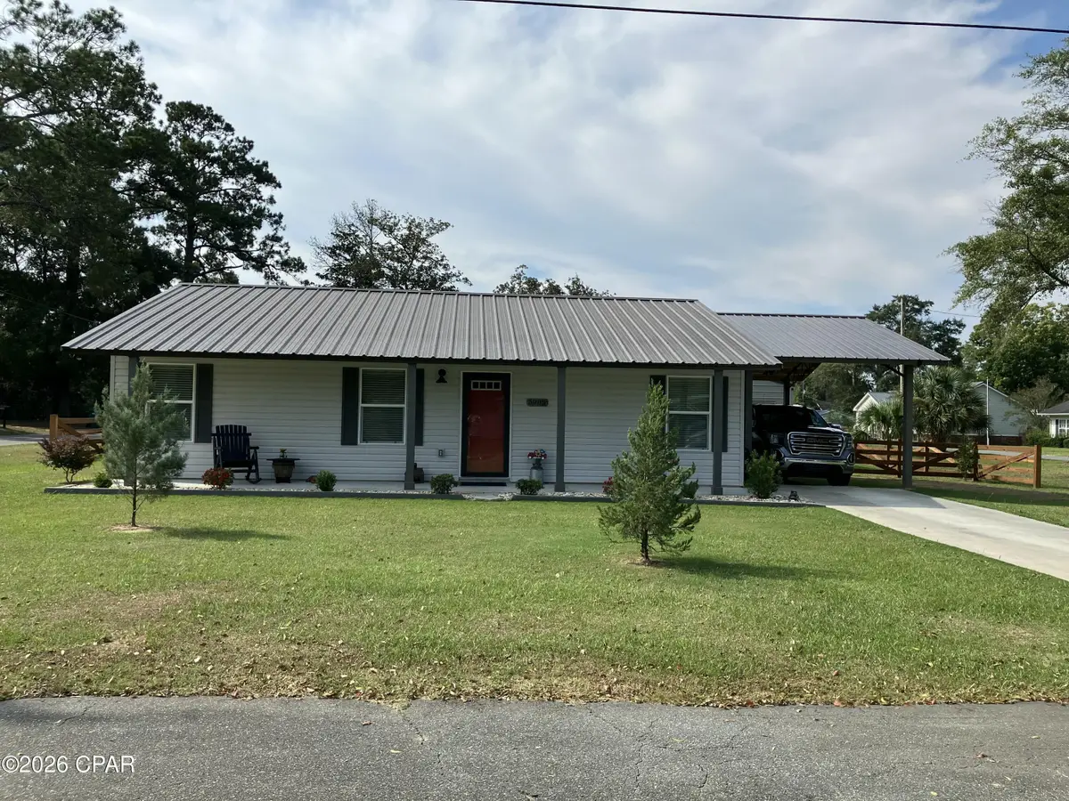 5985 Webb Street, Graceville, FL 32440 - Image #1