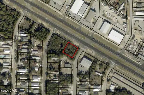 351 Twin Lakes Drive, Panama City Beach, FL 32413