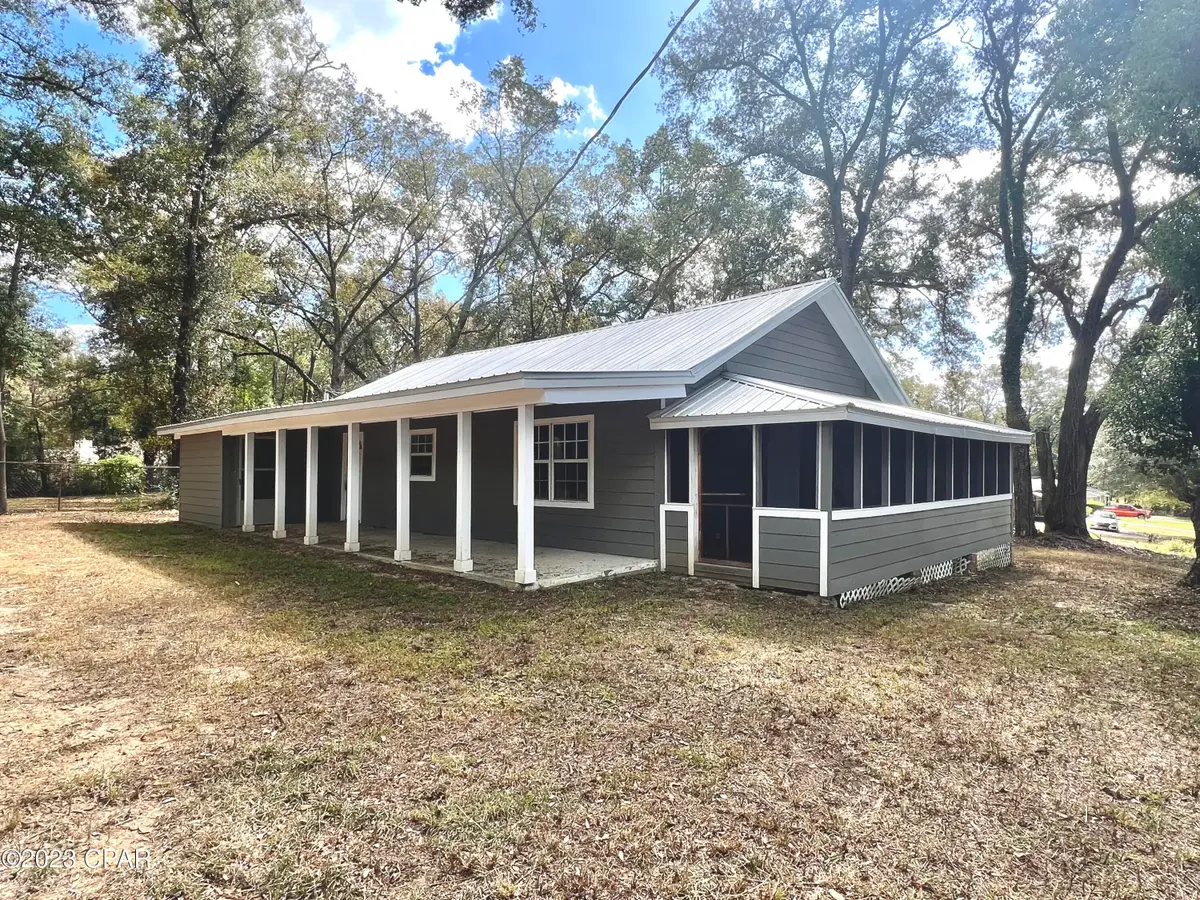 826 S Weeks Street, Bonifay, FL 32425 - #1